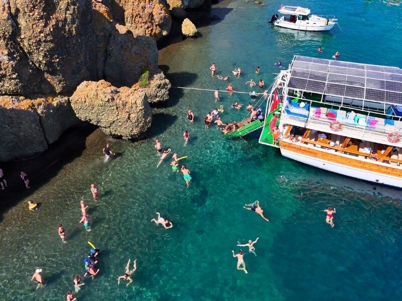 Dört Koy, Uzun Yüzme Molaları… Denizde Geçen Dolu Bir Gün