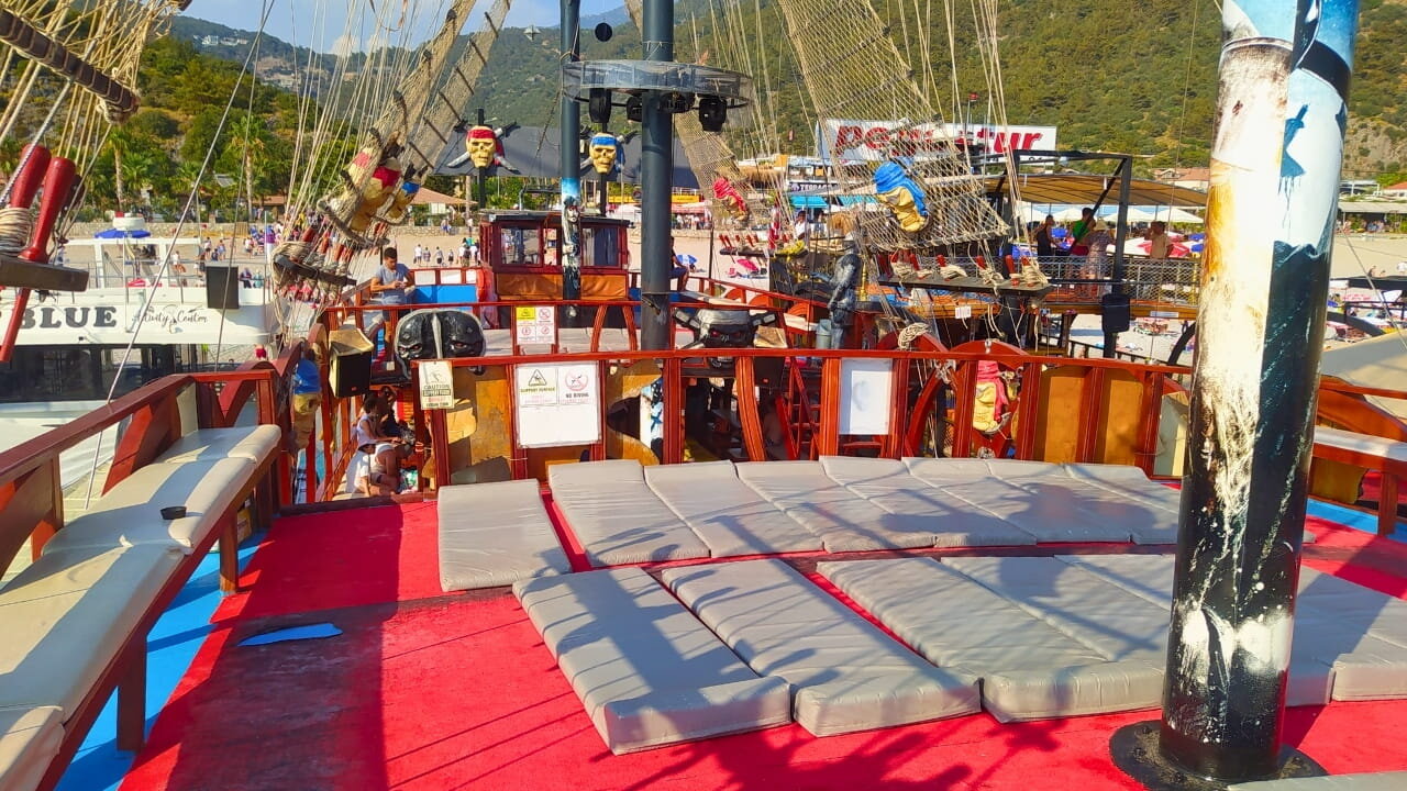 Fethiye Kelebekler Vadisi Tekne Turu - Black Pearl 