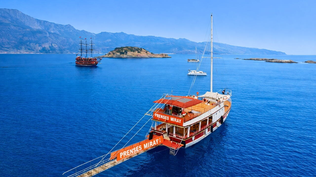 Fethiye Kelebekler Vadisi Tekne Turu- Prenses Miray 