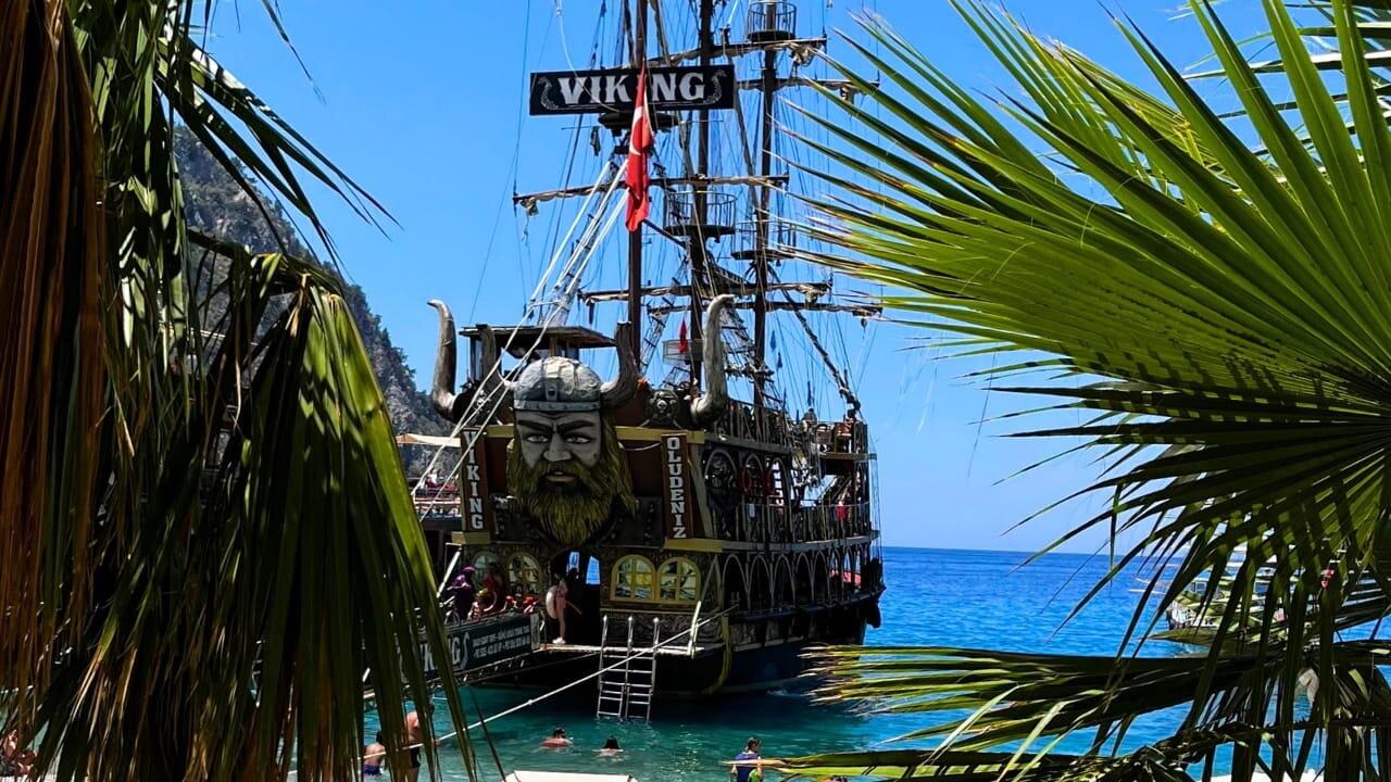Fethiye Kelebekler Vadisi Tekne Turu - Viking