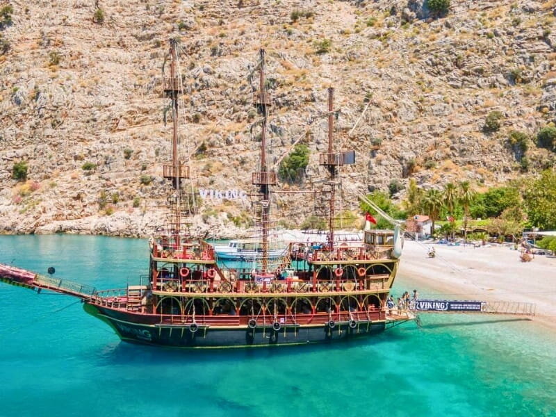 Kelebekler Vadisi | Kıyıya Sıfır Yanaşma