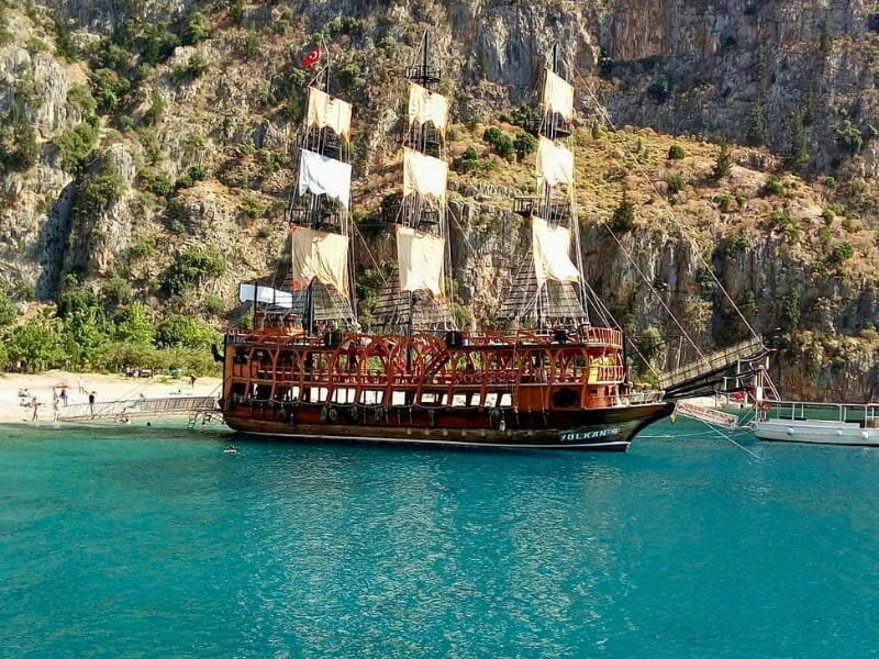 Kelebekler Vadisi | Kıyıya Sıfır Yanaşma