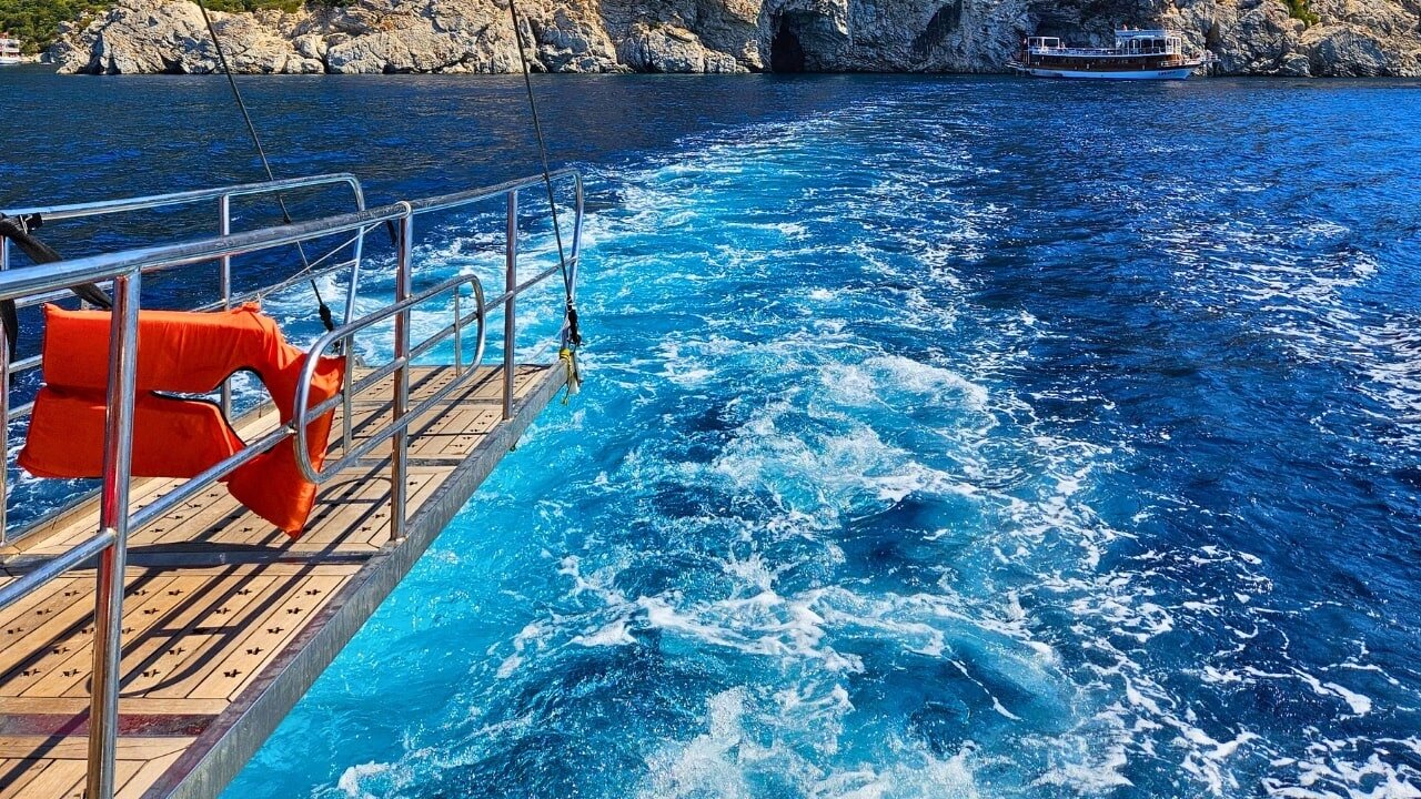Marmaris Mamma Mia Korsan Tekne Turu