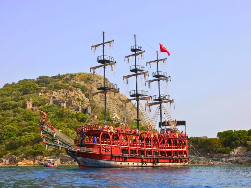 St. Nicholas Adası | Kıyıya Sıfır Yanaşma