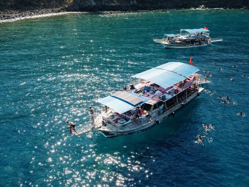 Antalya Tatilinde Bir Gün Adada