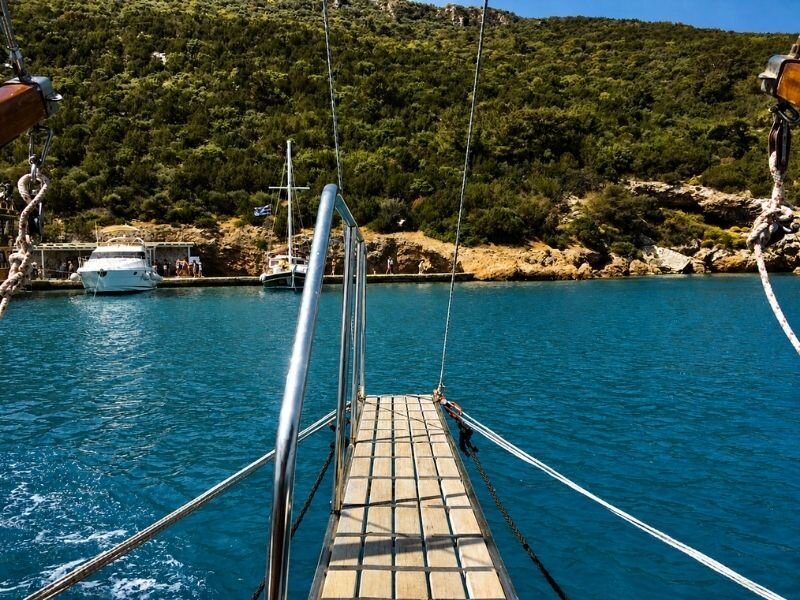 Karaada | Sıcak Su Mağarası